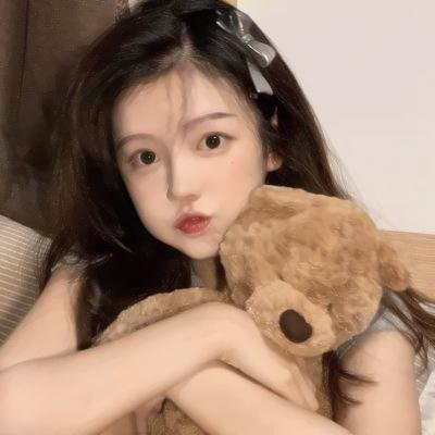 深夜中的企鹅